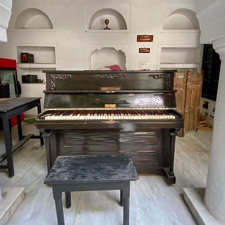 Inn Seventh Heaven Pushkar Bagian luar foto