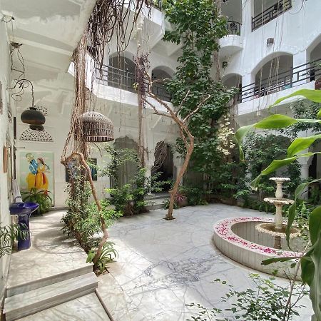 Inn Seventh Heaven Pushkar Bagian luar foto
