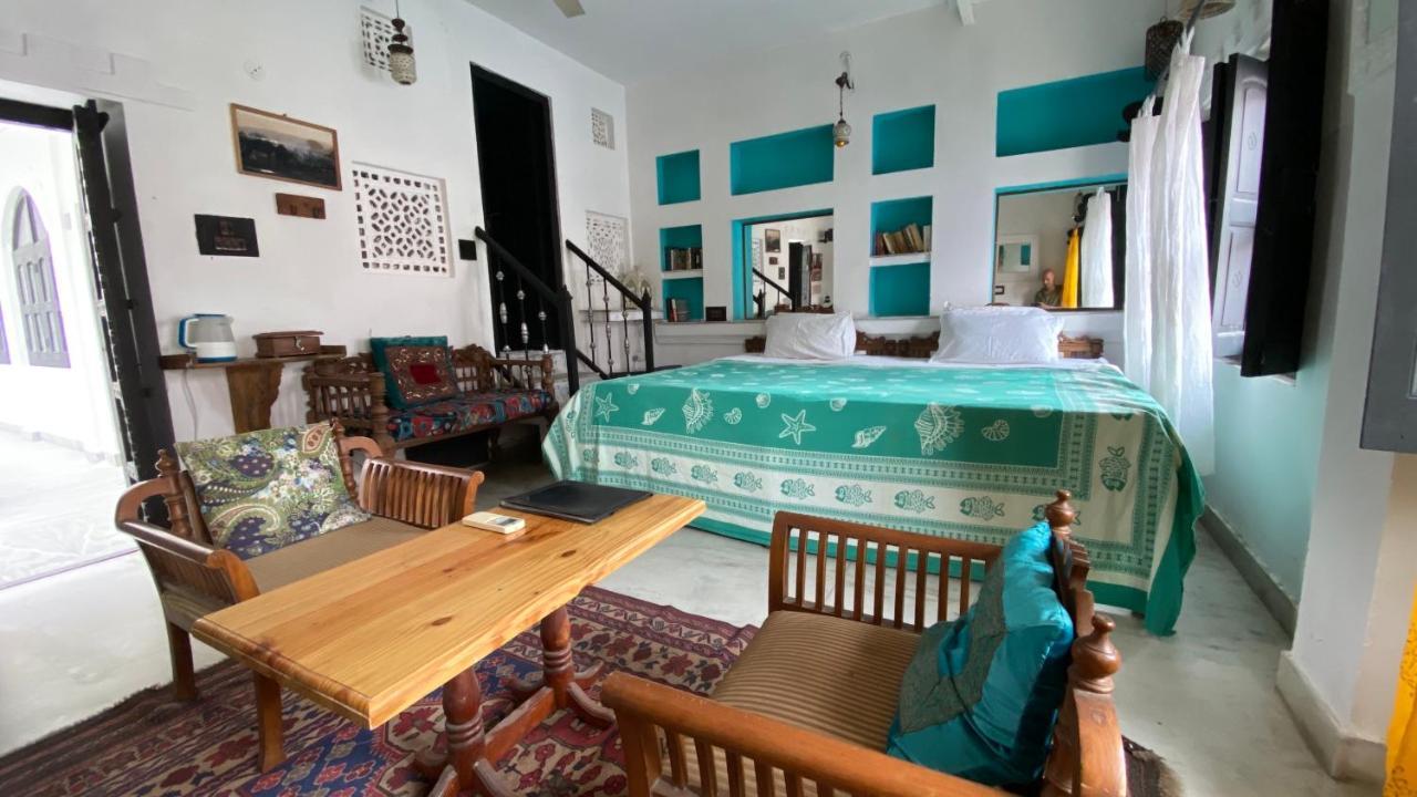 Inn Seventh Heaven Pushkar Bagian luar foto