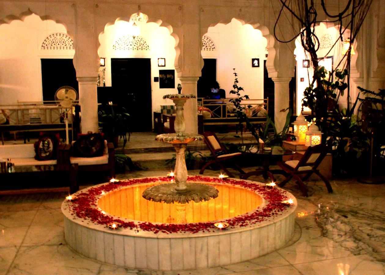 Inn Seventh Heaven Pushkar Bagian luar foto