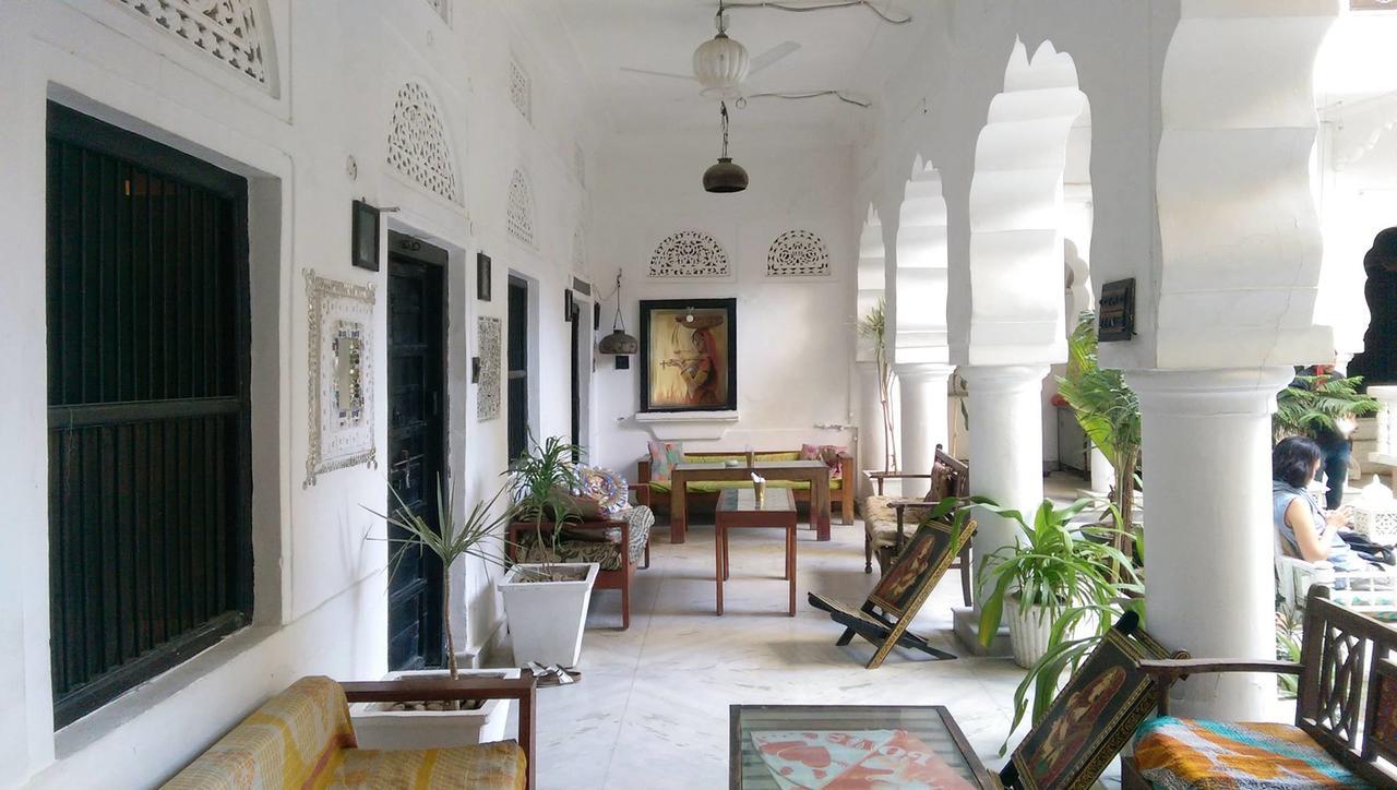 Inn Seventh Heaven Pushkar Bagian luar foto