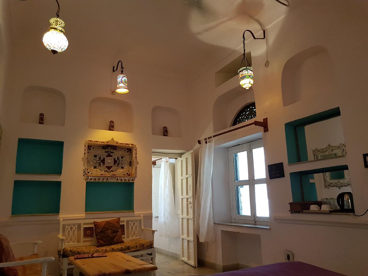 Inn Seventh Heaven Pushkar Bagian luar foto