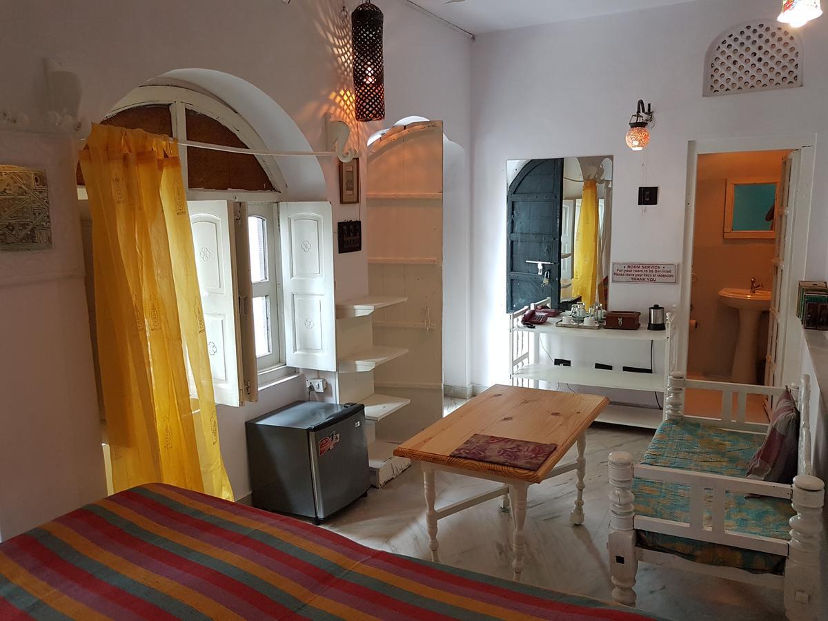 Inn Seventh Heaven Pushkar Bagian luar foto