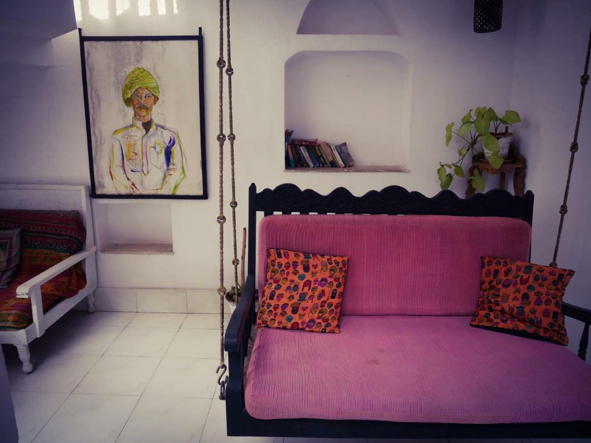 Inn Seventh Heaven Pushkar Bagian luar foto